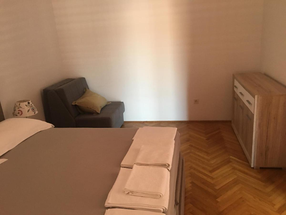 Apartment Godinovic *