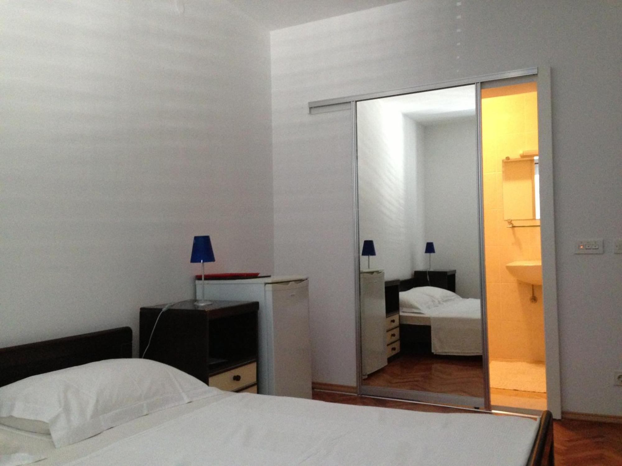 Apartment Godinovic Hvar Town