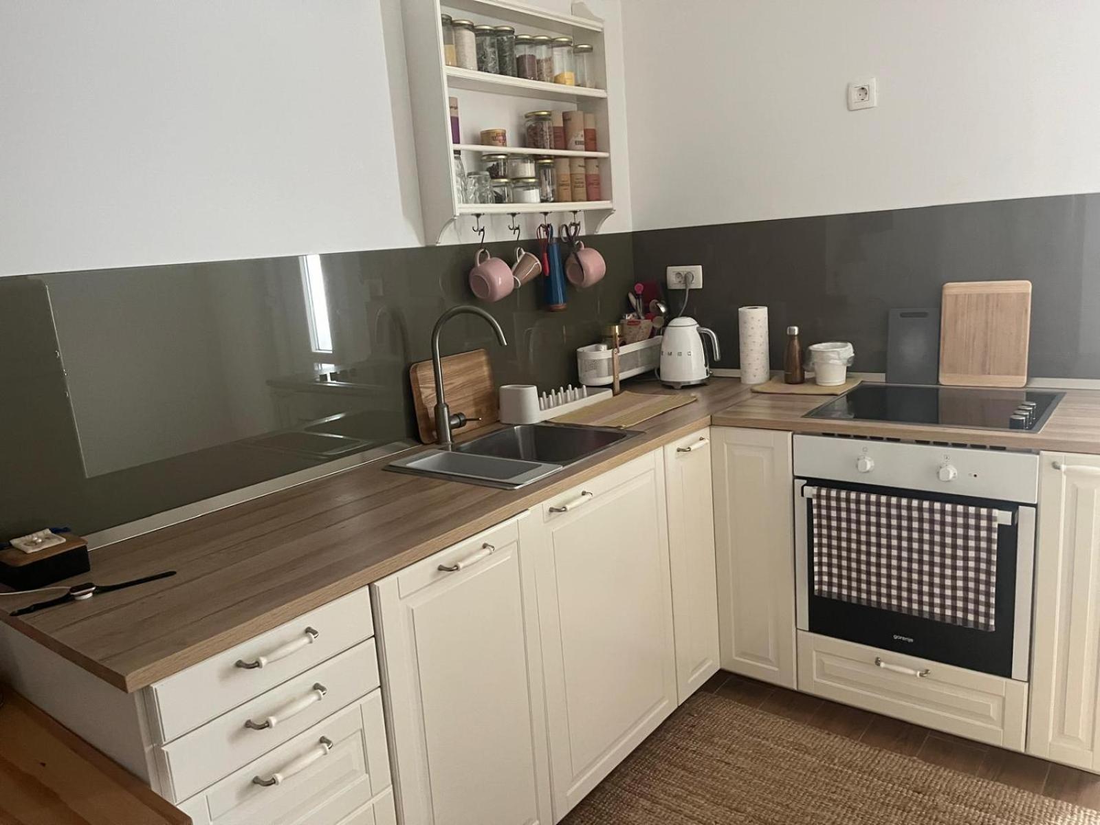 Apartament Godinovic *